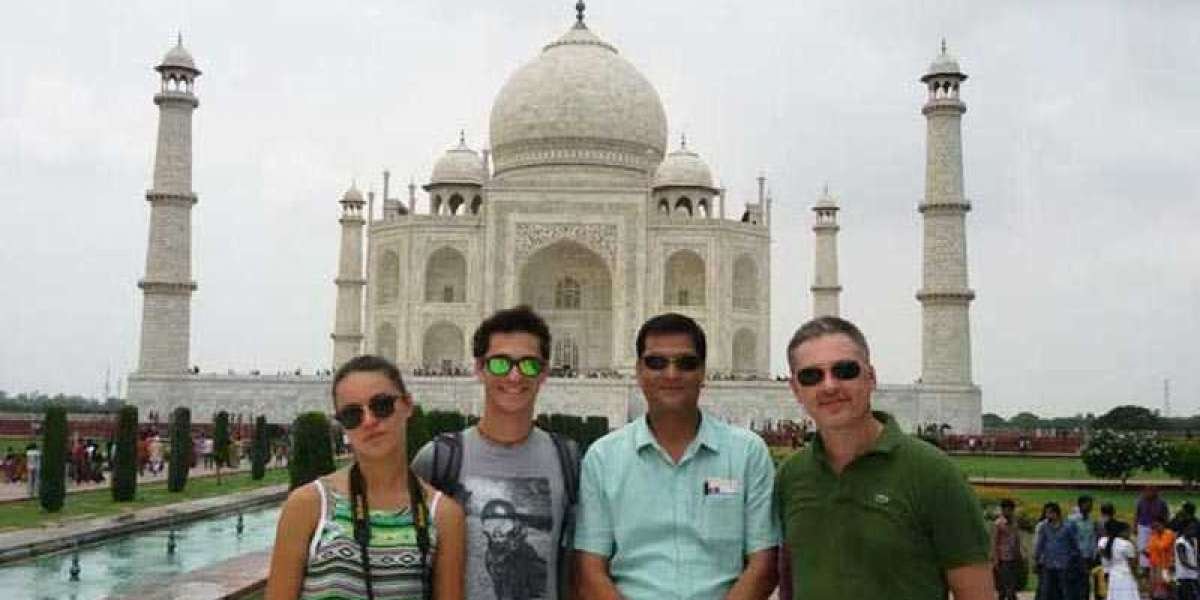 Delhi Agra Same Day Trip by Car